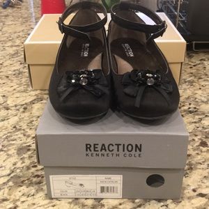 Kenneth Cole Reaction, Girls shoes, size 1.5